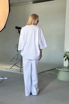 Костюм брючный 25ICY095 белый ICY Street