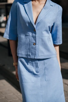 Костюм с юбкой 25ILor4 голубой ILOKA