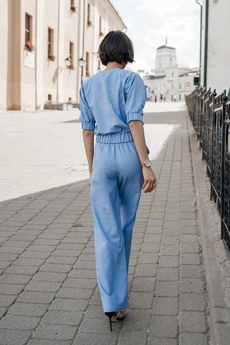 Костюм брючный 25ILor5 голубой ILOKA