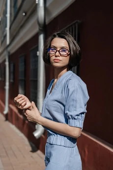 Костюм с юбкой 25ILor6 голубой ILOKA