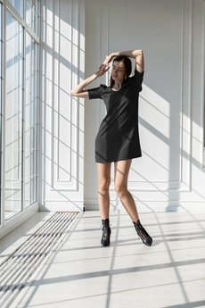 Платье 1054 черный Ivera collection