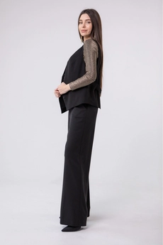 Жилет 3021 черный Ivera collection