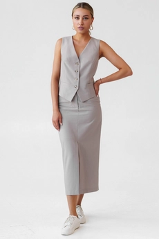 Жилетка 3039L бежевый Ivera collection
