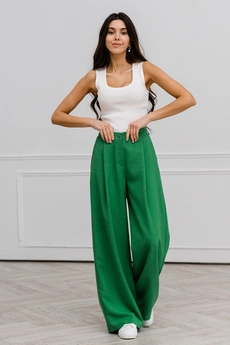 Костюм брючный 6031 зеленый Ivera collection