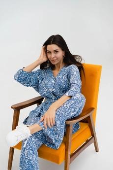 Костюм брючный 6033 голубой Ivera collection