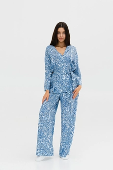 Костюм брючный 6033 голубой Ivera collection