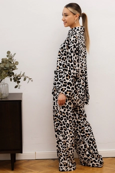 Костюм брючный 6060П черный + молочный Ivera collection