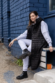 Жилет 7002 черный Ivera collection