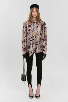 Блузка М189 цветы KUDA GLAZA GLYADYAT