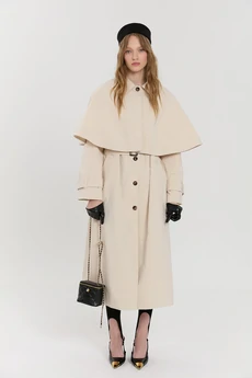 Плащ М505 молочный KUDA GLAZA GLYADYAT