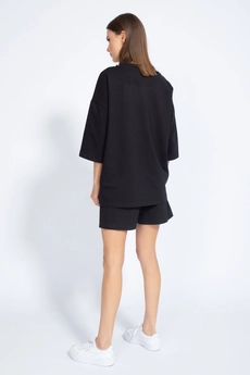 Костюм с шортами 4090-4091 черный Kivviwear