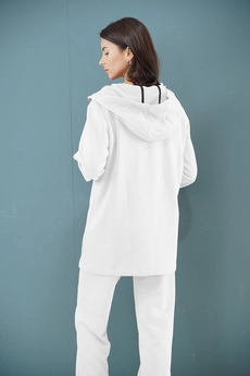 Спортивный костюм 1328 молочный LADIS LINE