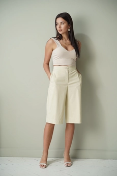 Костюм с шортами 1334 LADIS LINE