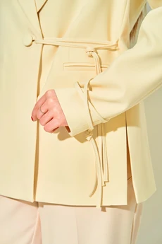 Жакет 614 сливочный LAIKONY