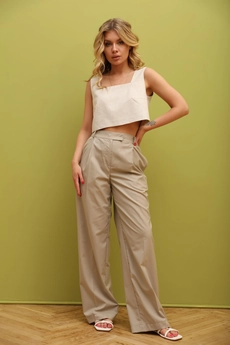 Костюм брючный 9004 бежевый LM.Wear