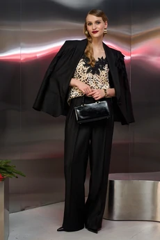 Костюм брючный 1744В Lokka