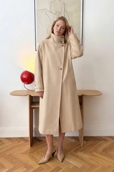 Пальто 1833 бежевый Lokka