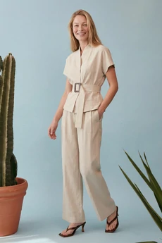 Костюм брючный 1891 бежевый Lokka