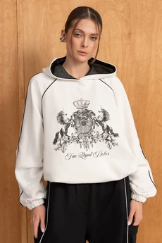 Костюм брючный 294 молоко + черный LUNA