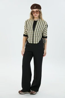 Костюм брючный 8248 черно-зеленый LM (Лаборатория моды)