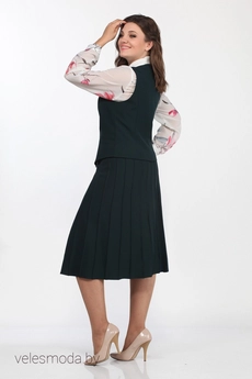 Костюм с юбкой 1607 изумруд Ladysecret