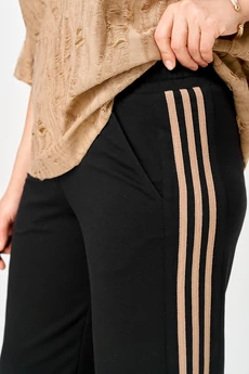 Костюм брючный 26234 беж + черный Ladysecret