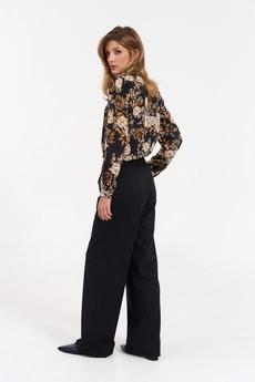 Блузка 10589 рисунок на черном LeNata