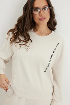 Костюм брючный 2684 молочный Магия Моды