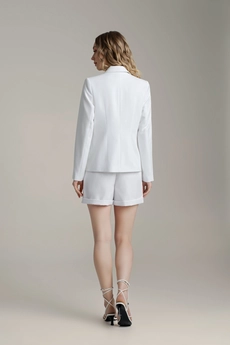 Костюм с шортами 430 белый Marika