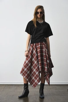 Футболка 1304 черный milmil