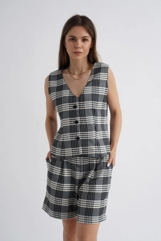 Костюм с шортами 1159 черно-белая клетка Mirolia