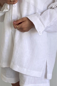 Костюм с шортами 1167 белый Mirolia