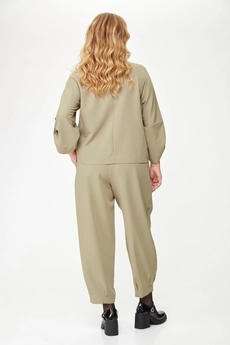 Костюм брючный 1355 бежевый Michel Chic