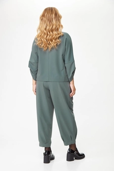 Костюм брючный 1355 зеленый графит Michel Chic