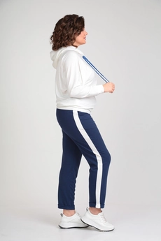 Спортивный костюм 1328 белый + синий Michel Chic