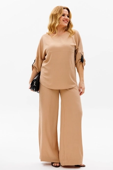 Костюм брючный 1374 бежевый Michel Chic