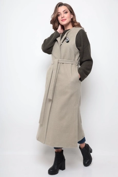 Жилет 354 оливковый Michel Chic