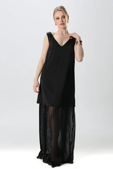 Платье 1017-1 чёрный NikVa