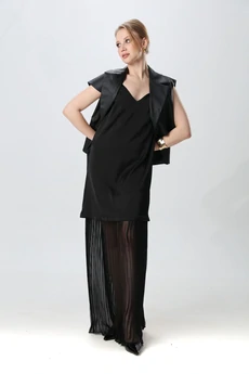 Платье 1017-1 чёрный NikVa