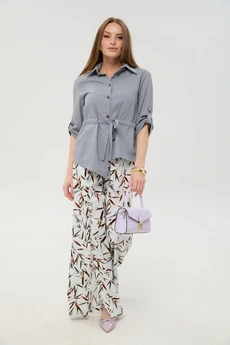 Костюм брючный 981-8 серый и листья мультиколор NikVa