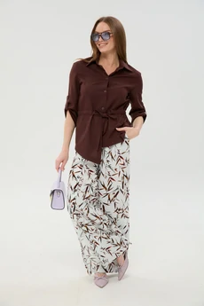Костюм брючный 981-6 шоколад и листья мультиколор NikVa