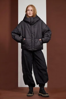 Куртка 1074 черный Rivoli