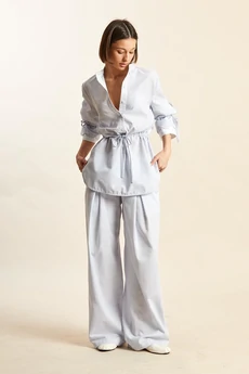 Блузка 2479 бело-голубой Rivoli