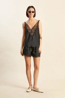 Костюм с шортами 9038 черный Rivoli