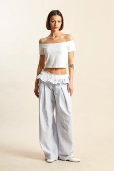 Костюм брючный 9040 бело-голубой Rivoli