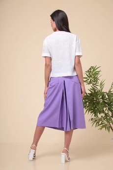 Костюм брючный 2-1971 белый + сирень Romanovich style