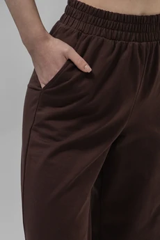 Костюм брючный РП0135-ХЛ4 шоколадный Romgil