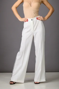 Костюм брючный 1177 молочный Rosheli