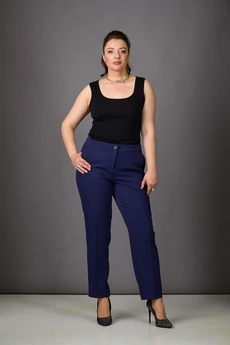 Костюм брючный 554-1 молочный+темно-синий Rosheli