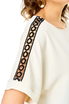 Костюм брючный 2275 молочный-черный кр.р. Rumoda